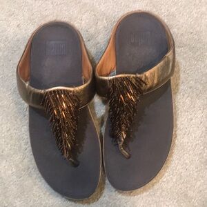 Fit Flops Cha Cha Bronze/Brown Slip OnThong Sandals-Size 8
